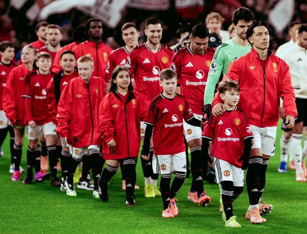 Nhìn lại thời gian đầu tạm quyền của Michael Carrick Rất có tâm! 2 Nhìn lại thời gian đầu tạm quyền của Michael Carrick Rất có tâm! 2