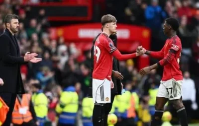 Cảm động! Carrick tạo cơ hội ra mắt MU cho con trai Darren Fletcher, lý do đặc biệt phía sau 1