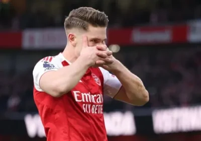 Brentford vs Arsenal: Pháo Thủ quyết 'hạ gục' Ong nghệ để giữ ngôi đầu bảng Ngoại hạng Anh 1